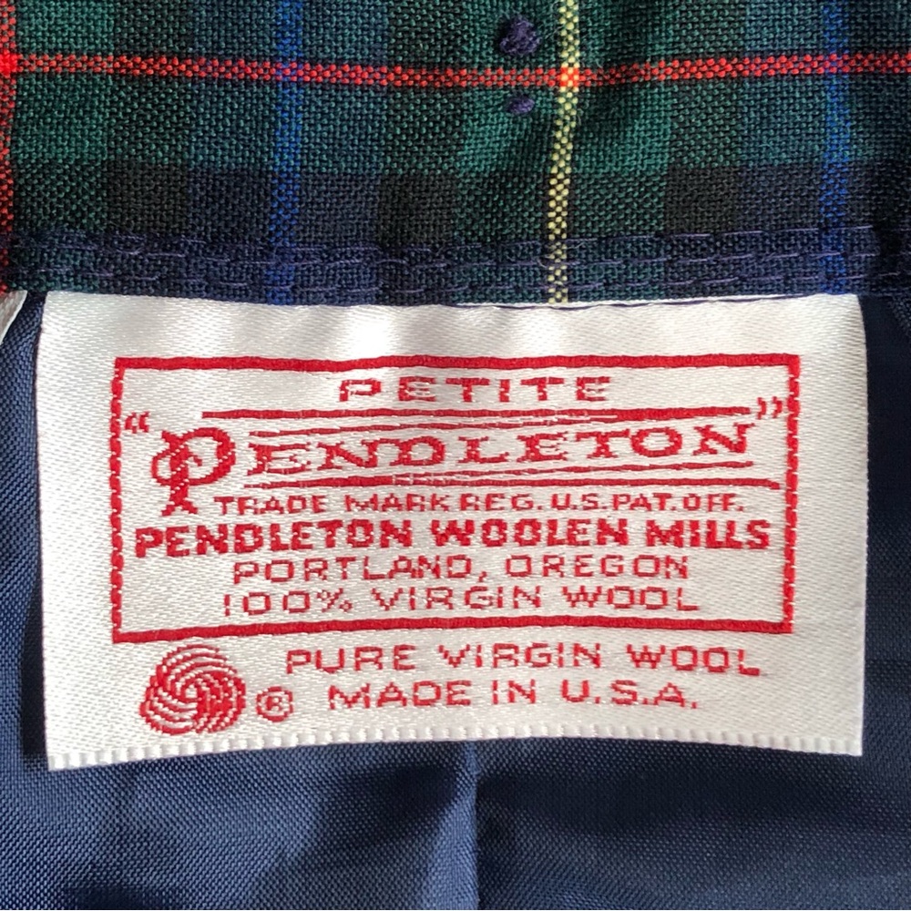 Vintage 80s Pendleton Wool Pencil Skirt in Black Watch Plaid, Size 10 - Picture 4 of 6